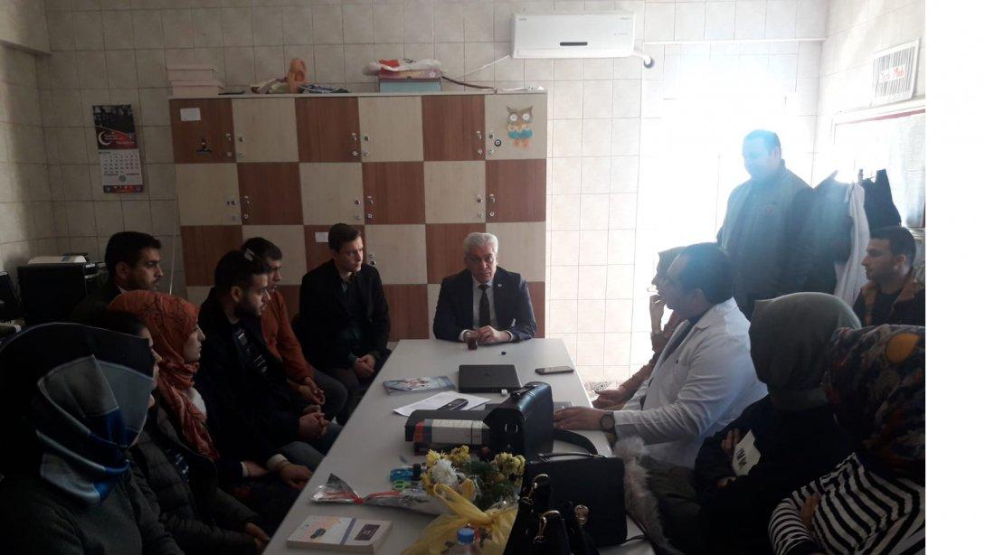 İlçe Milli Eğitim Müdürümüz Sayın Mustafa ÇETİN İlçemiz Yeşilyurt Yunus Emre İlkokulunu ziyaret ettiler.