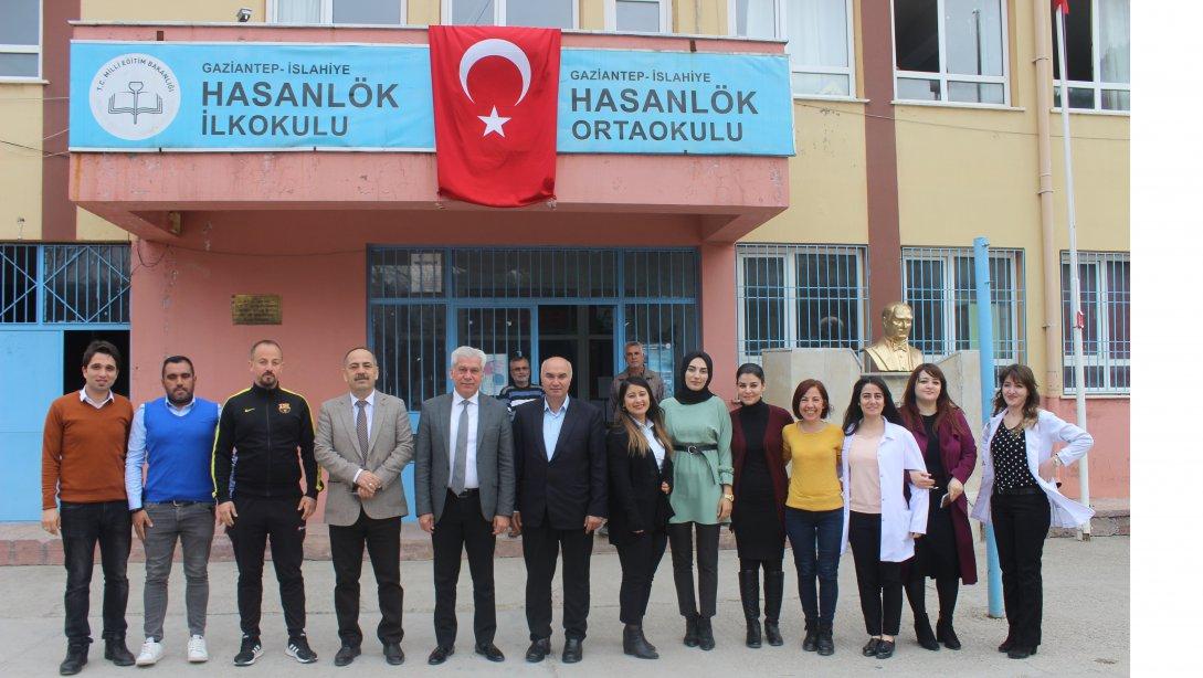 İlçe Milli Eğitim Müdürümüz Sayın Mustafa ÇETİN ve Şube Müdürümüz Mehmet AKDOĞAN İslahiye  Hasanlök  ilkokulu ve Ortaokulunu  ziyarette bulundular.