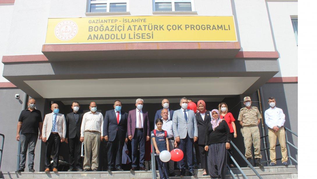 Şehit P. Uz. Onb. Veysel GÜNAY Anısına, İslahiye Boğaziçi Atatürk Çok Programlı Anadolu Lisesi'nde yapılan kütüphanenin açılışı
